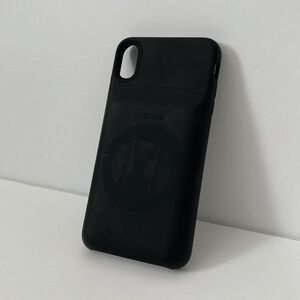 Mophie Charging Case
